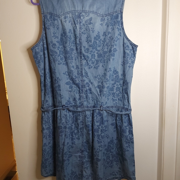 Levi's Denim Floral Dress With Pockets 100% Cotton - Picture 7 of 12